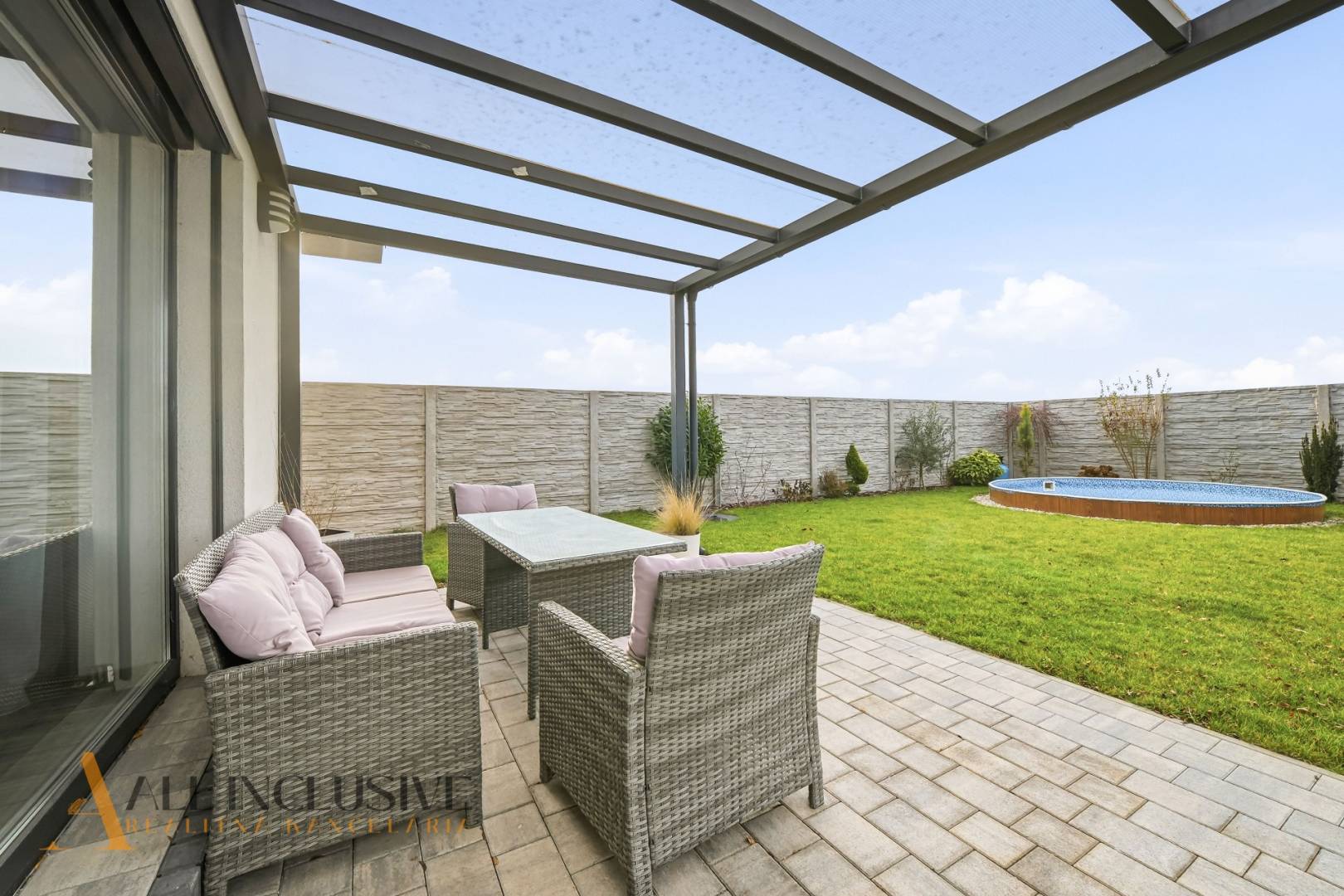 External property image