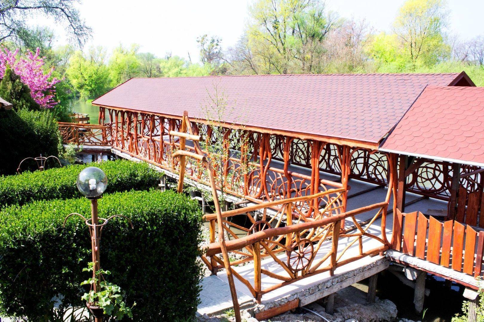 External property image