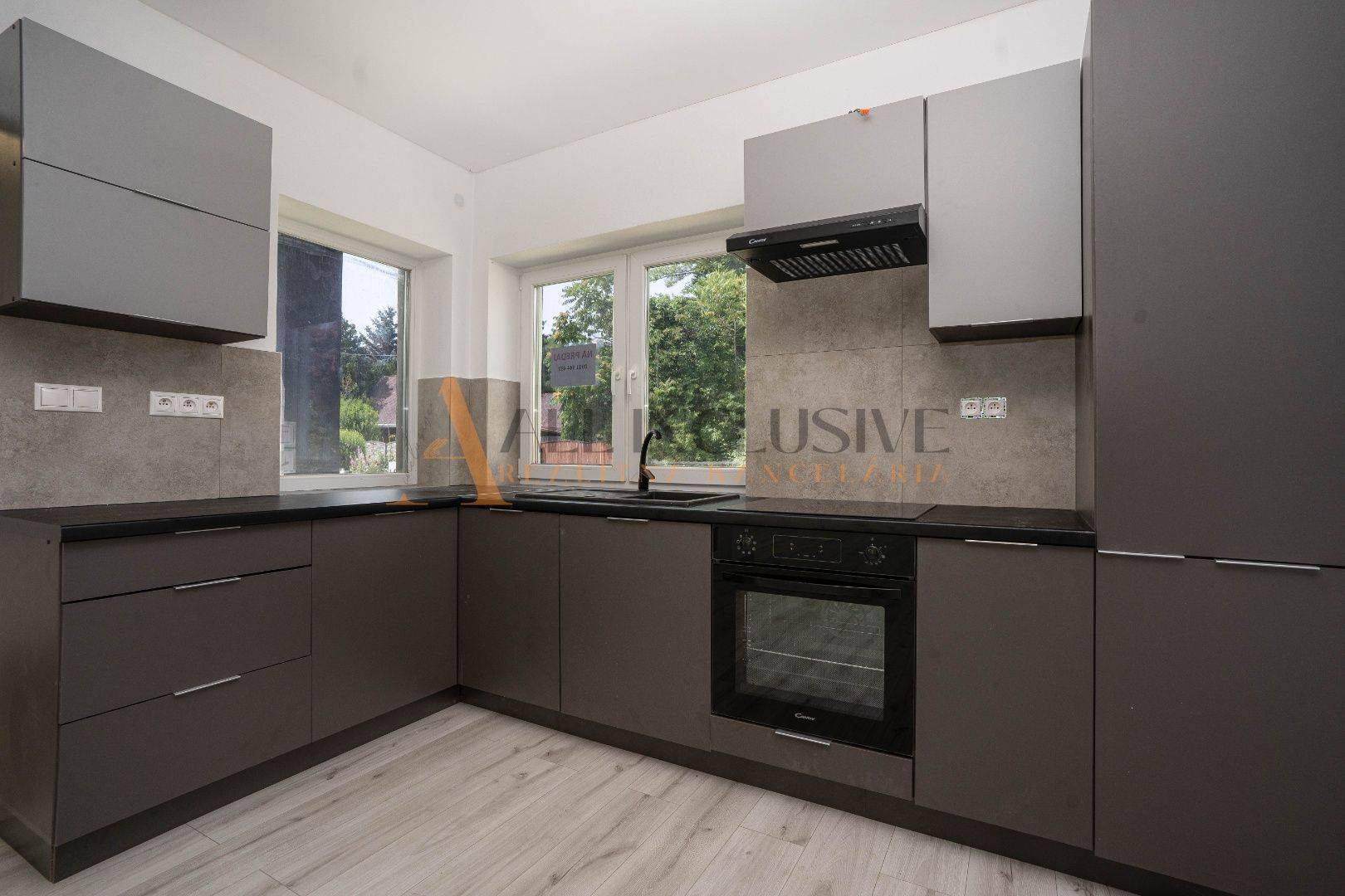 External property image