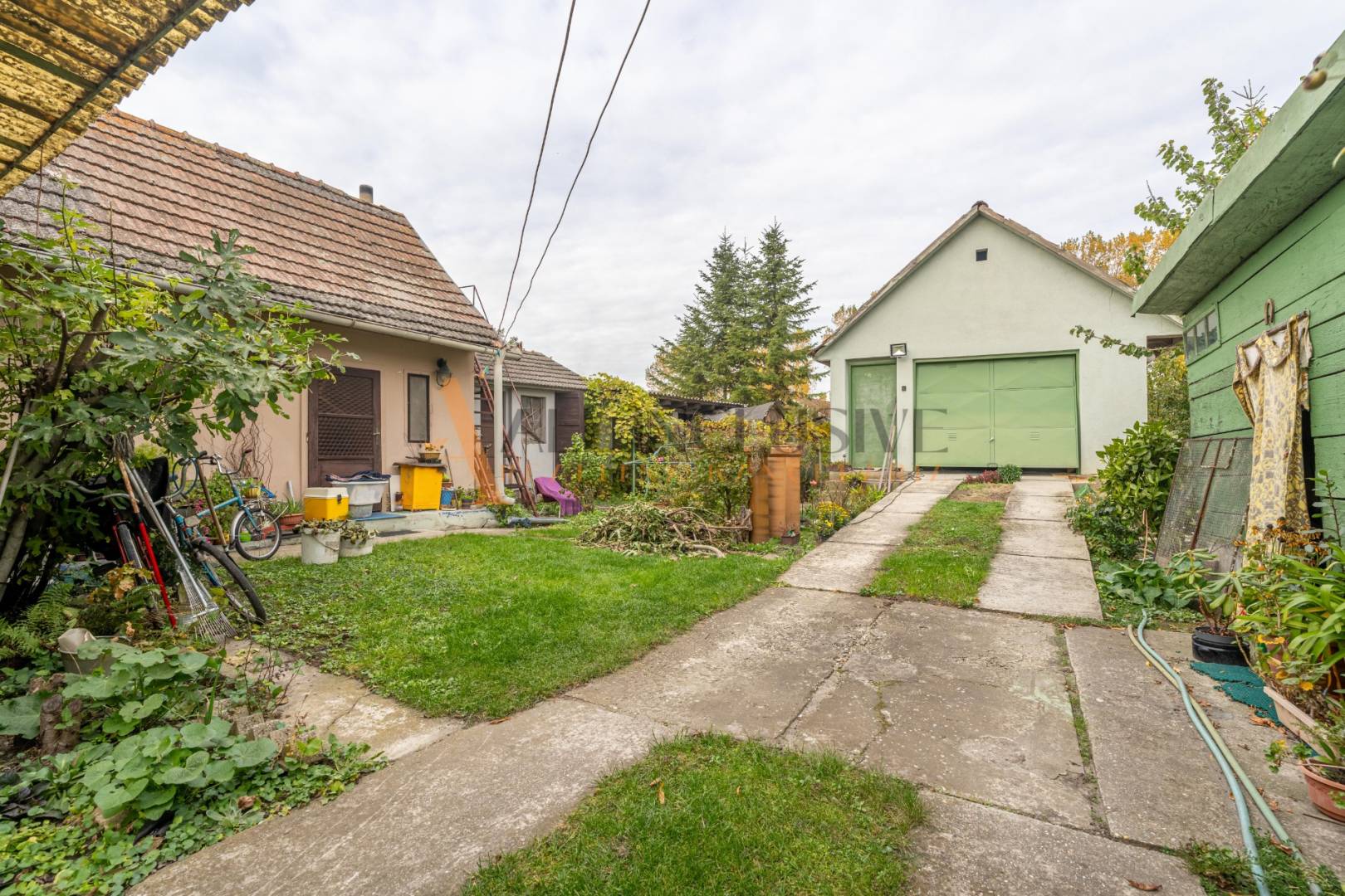 External property image