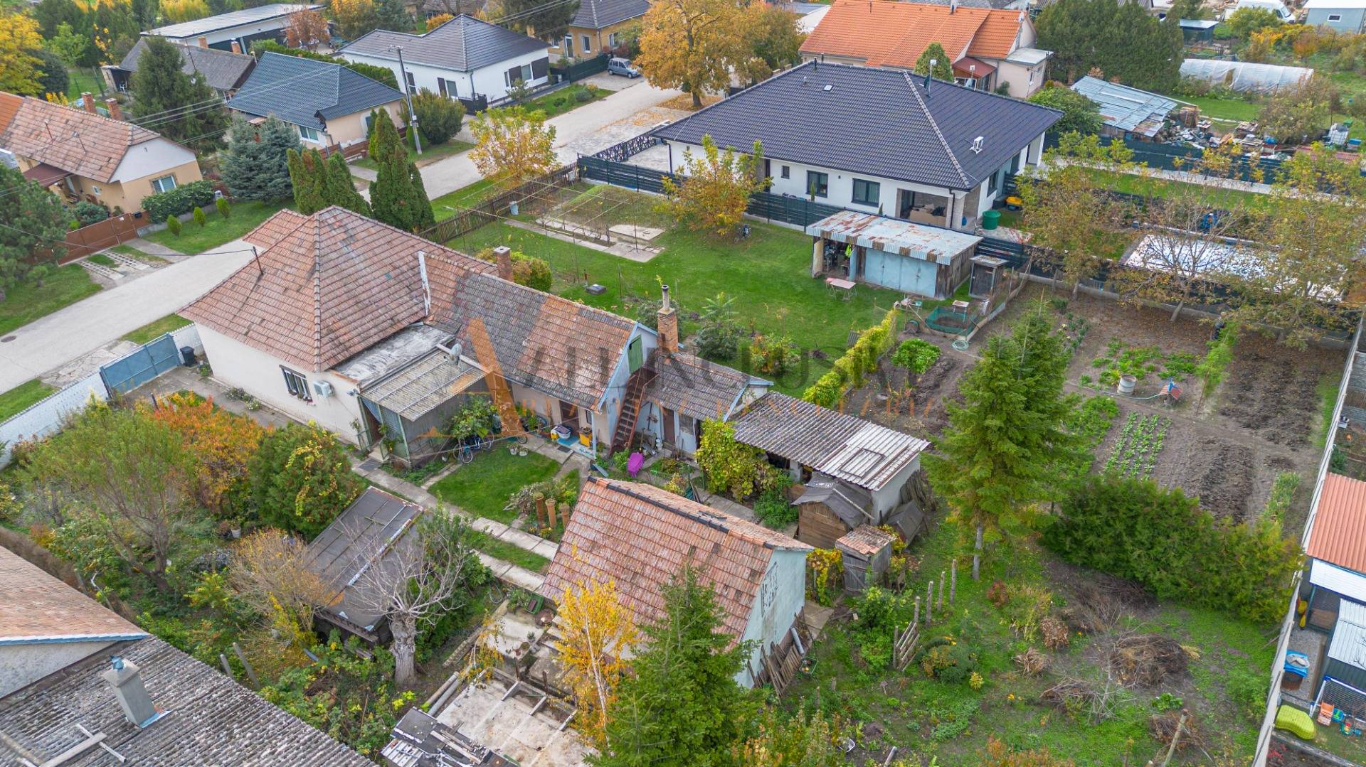 External property image