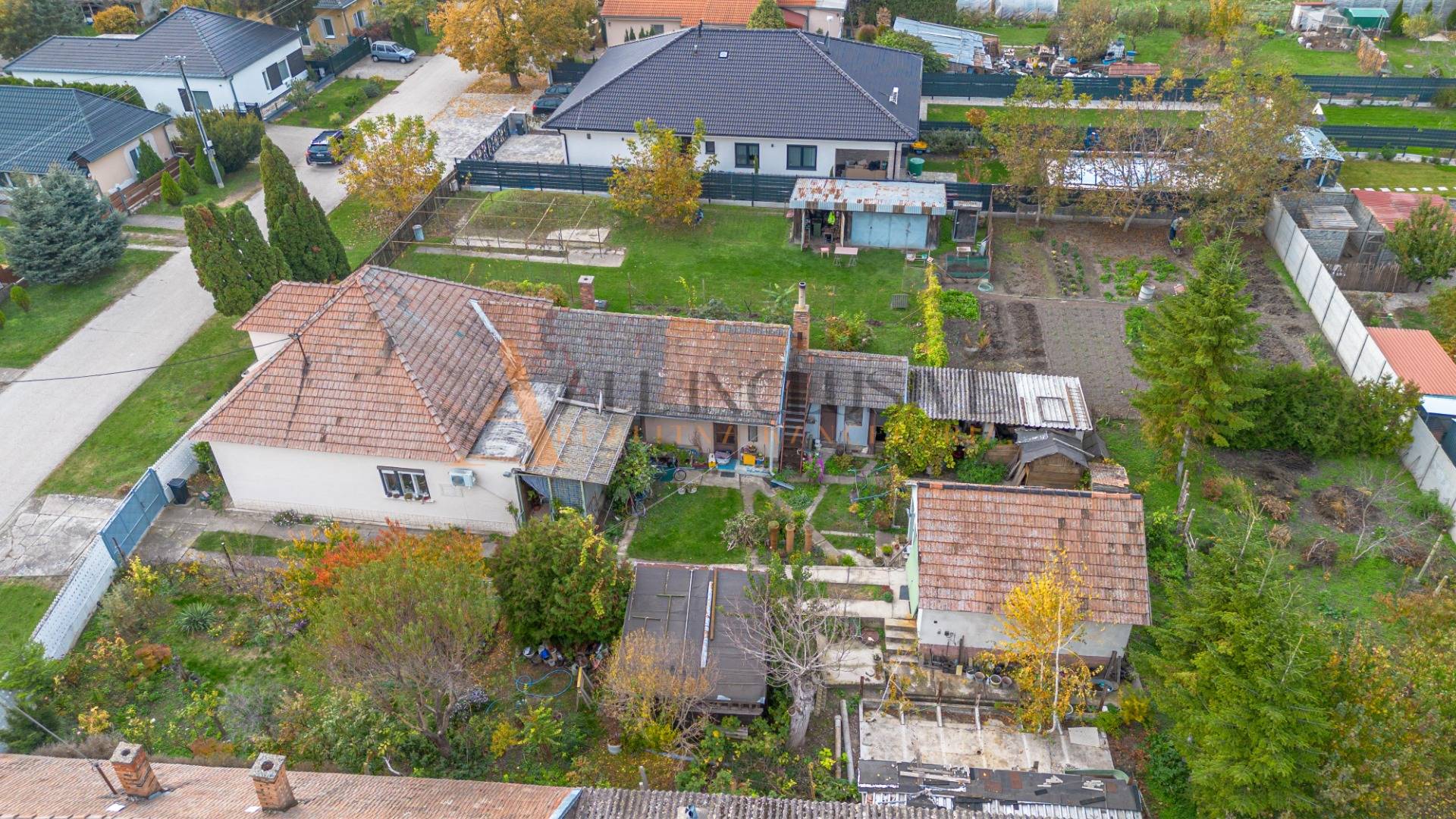 External property image