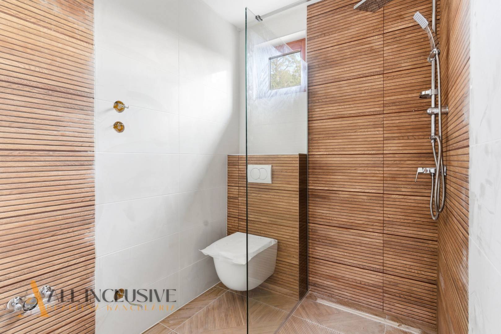 External property image