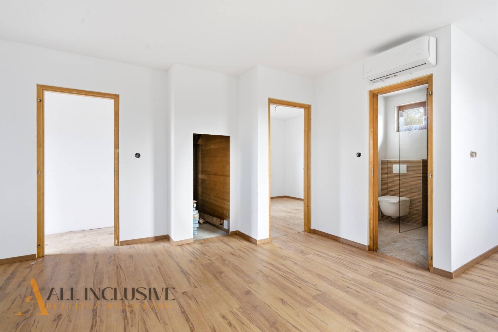 External property image