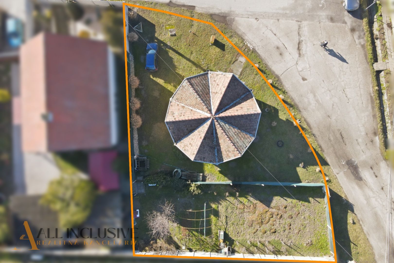 External property image