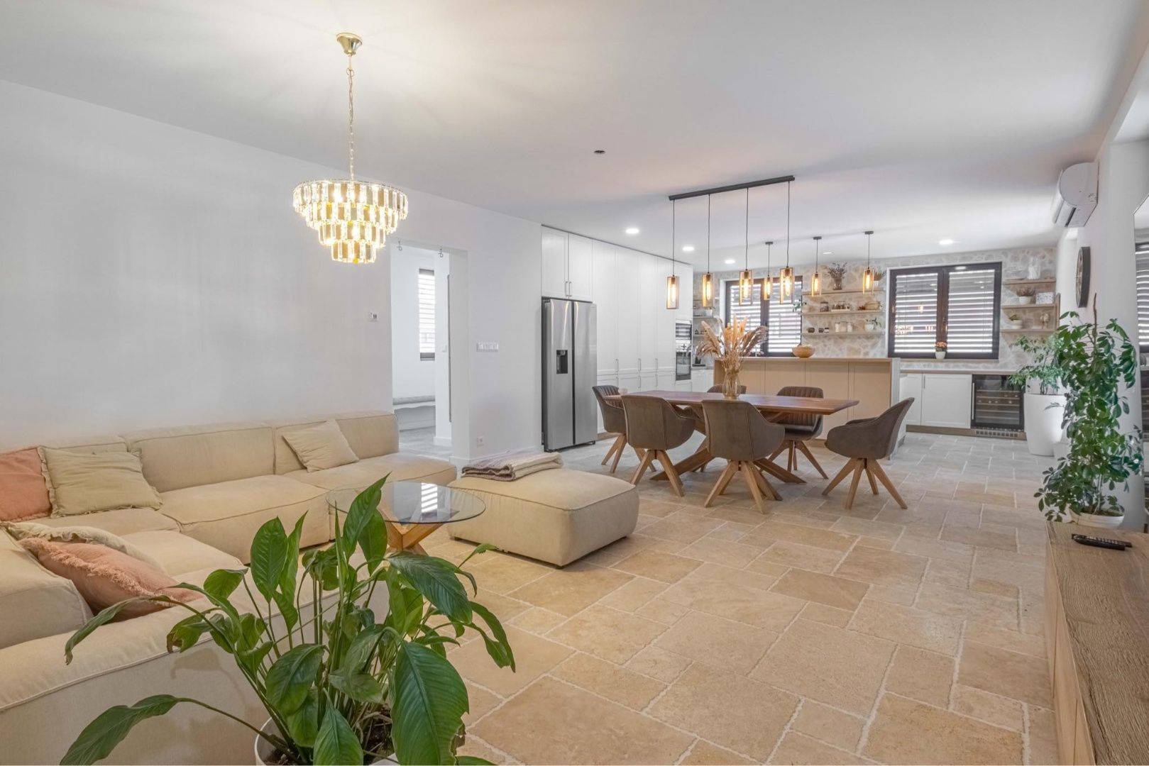 External property image