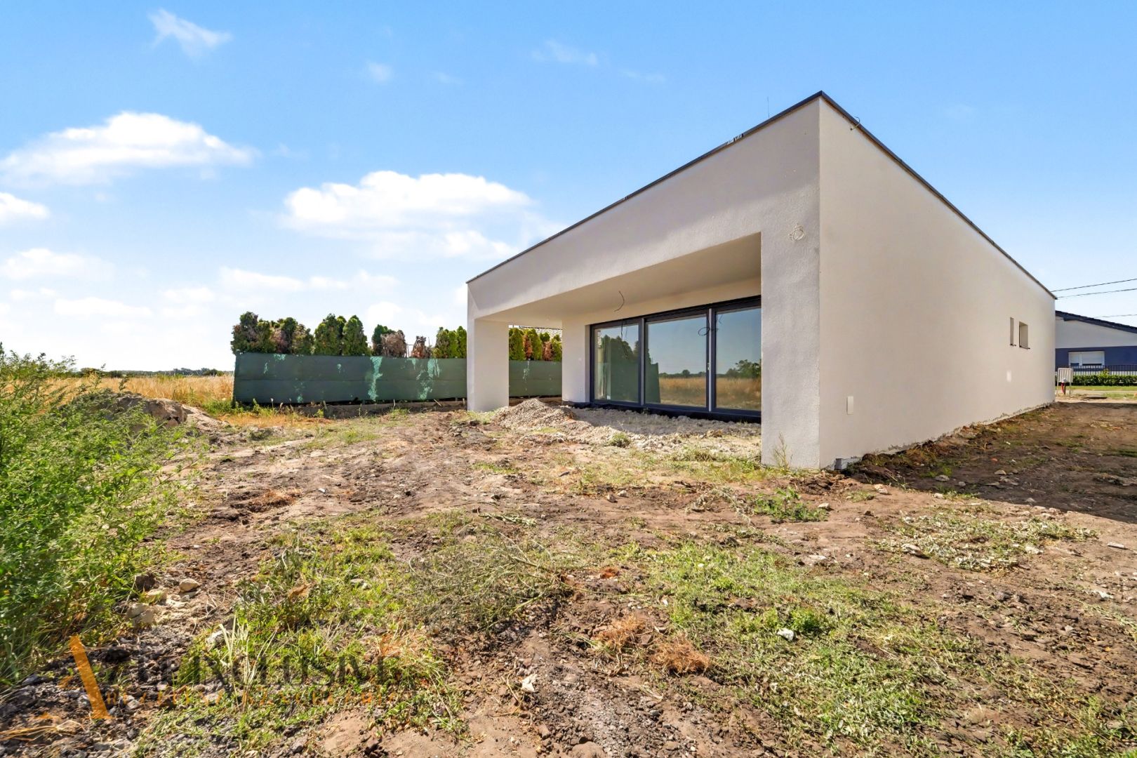 External property image