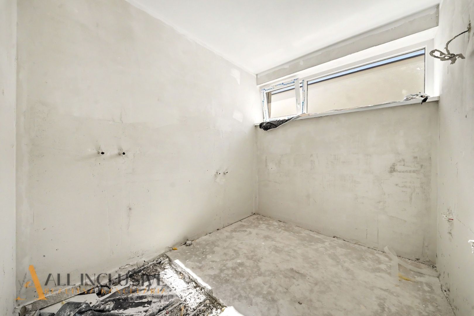 External property image