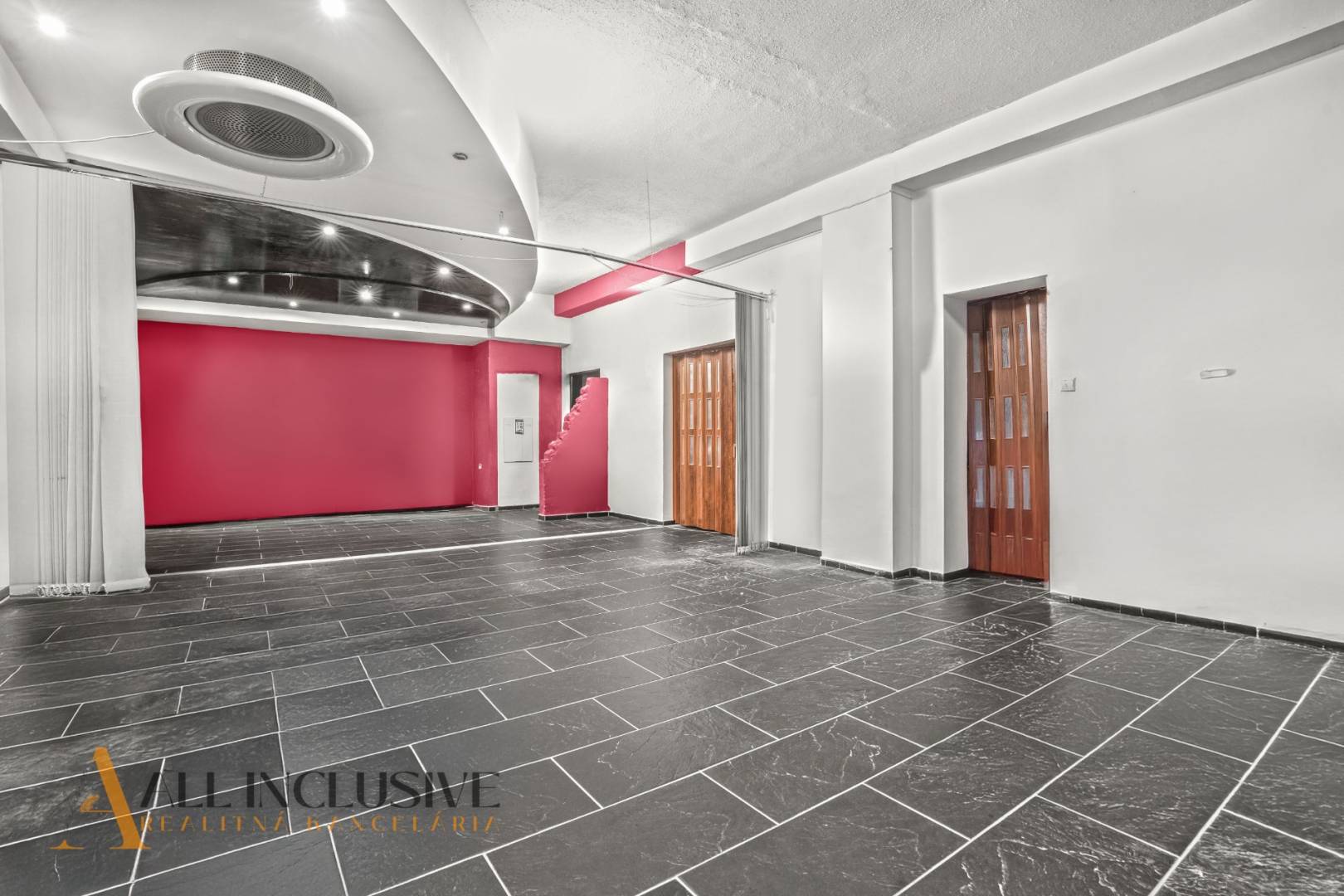 External property image