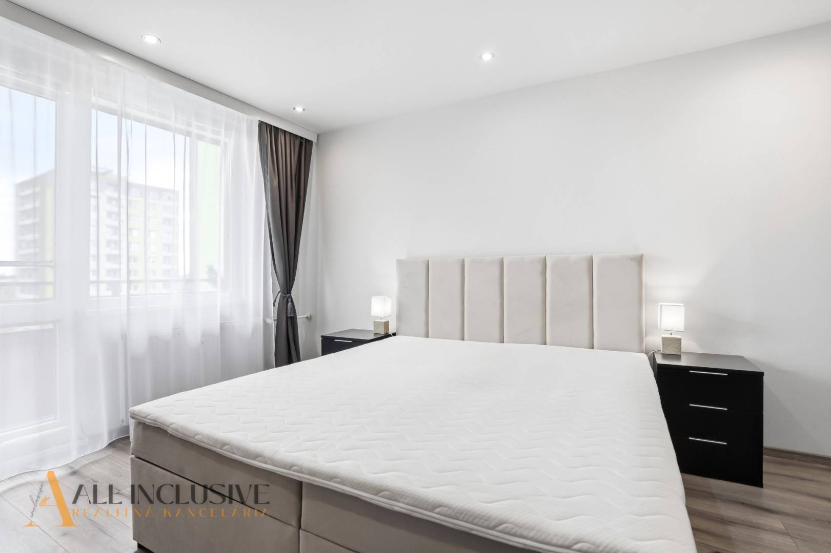 External property image