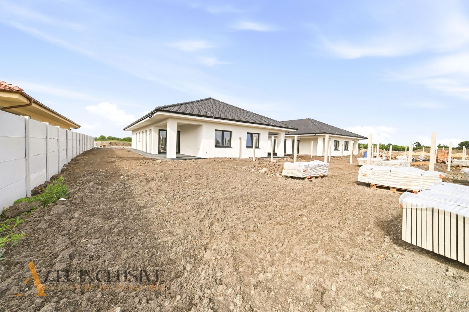 External property image