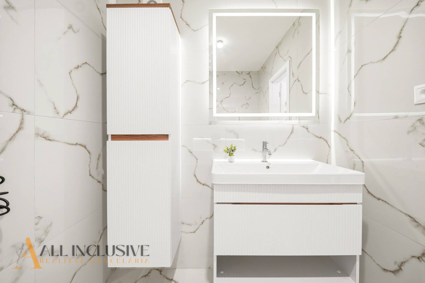 External property image