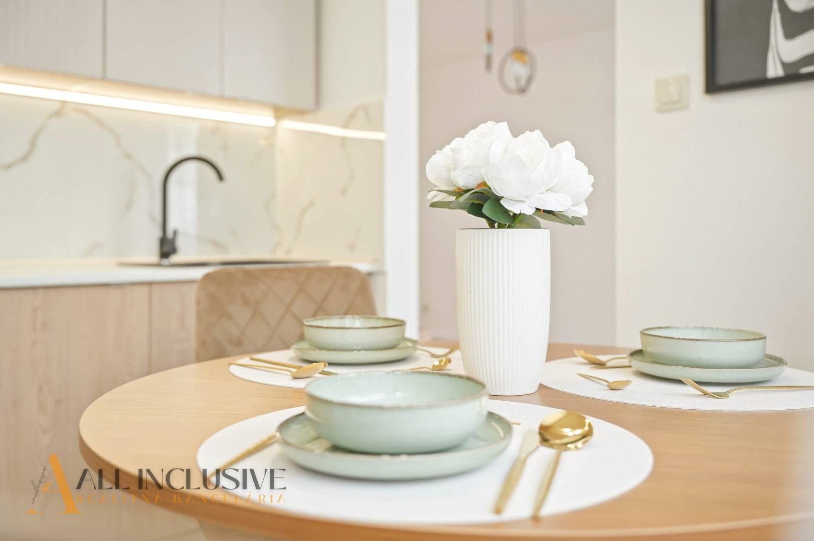 External property image