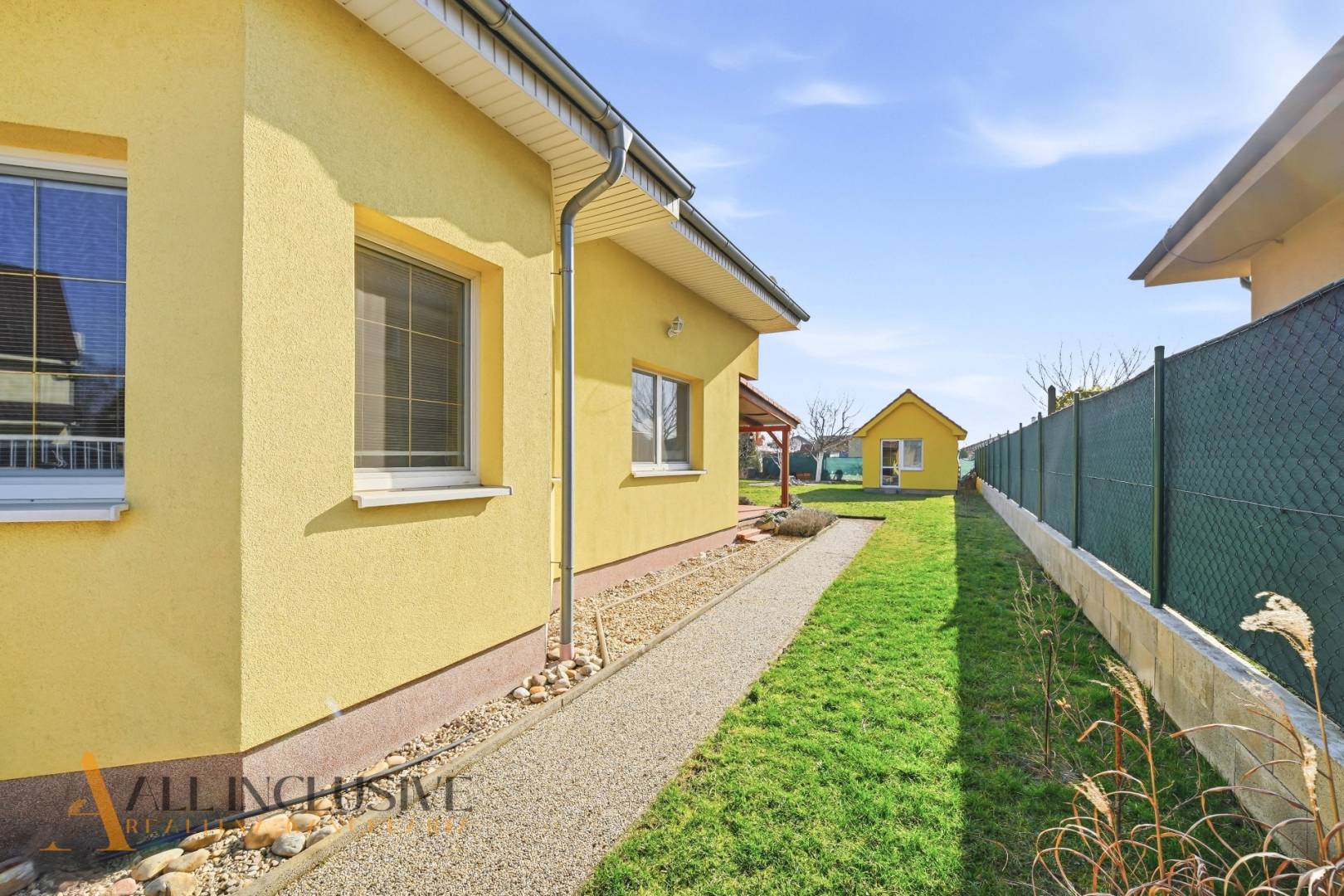 External property image