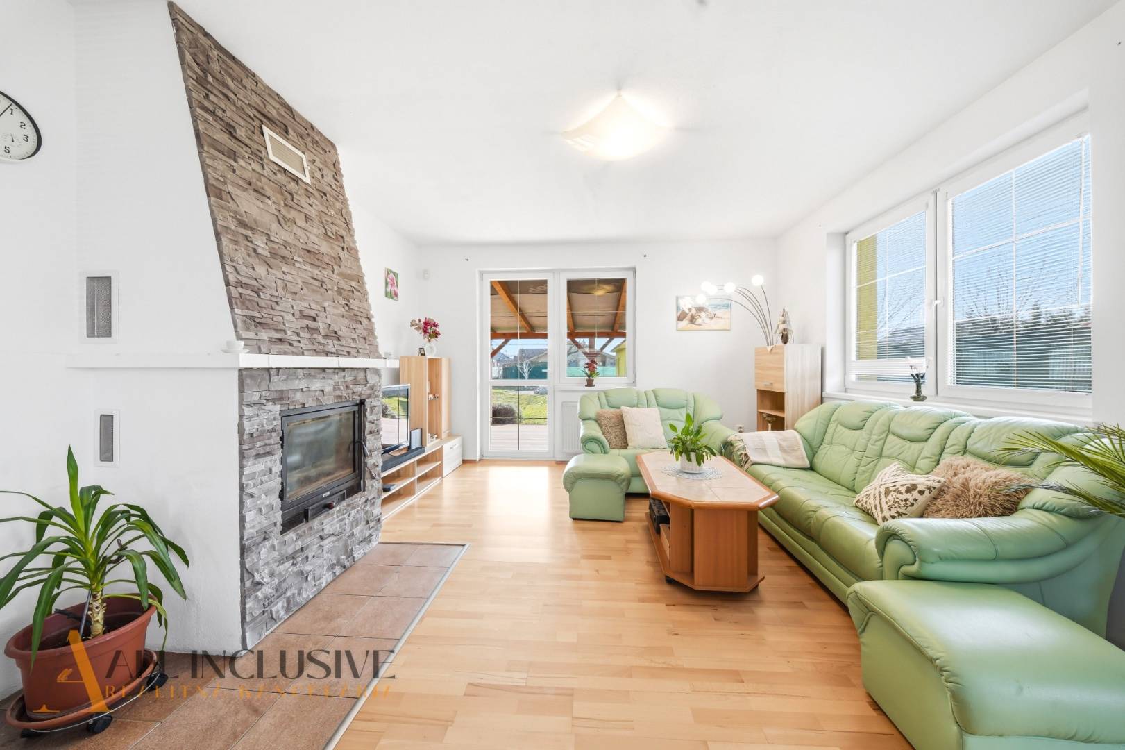 External property image