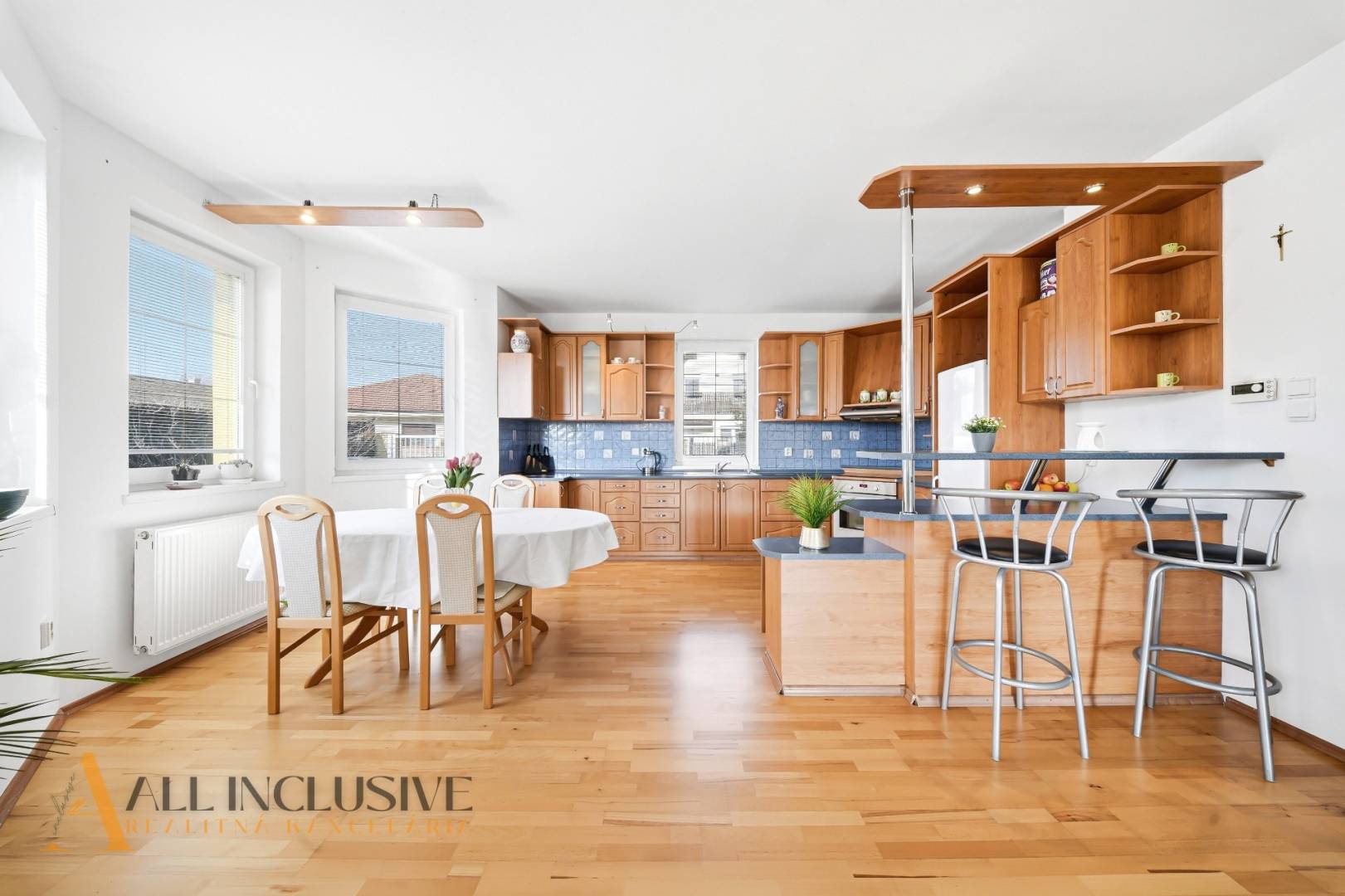 External property image