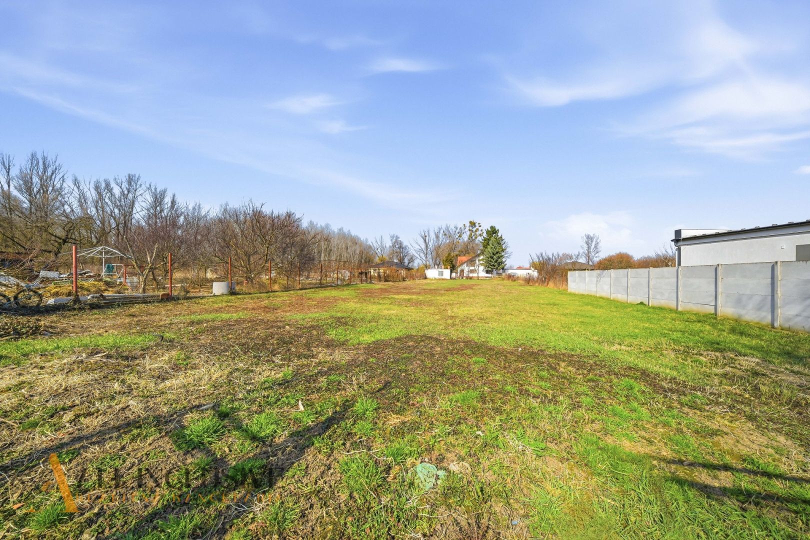 External property image
