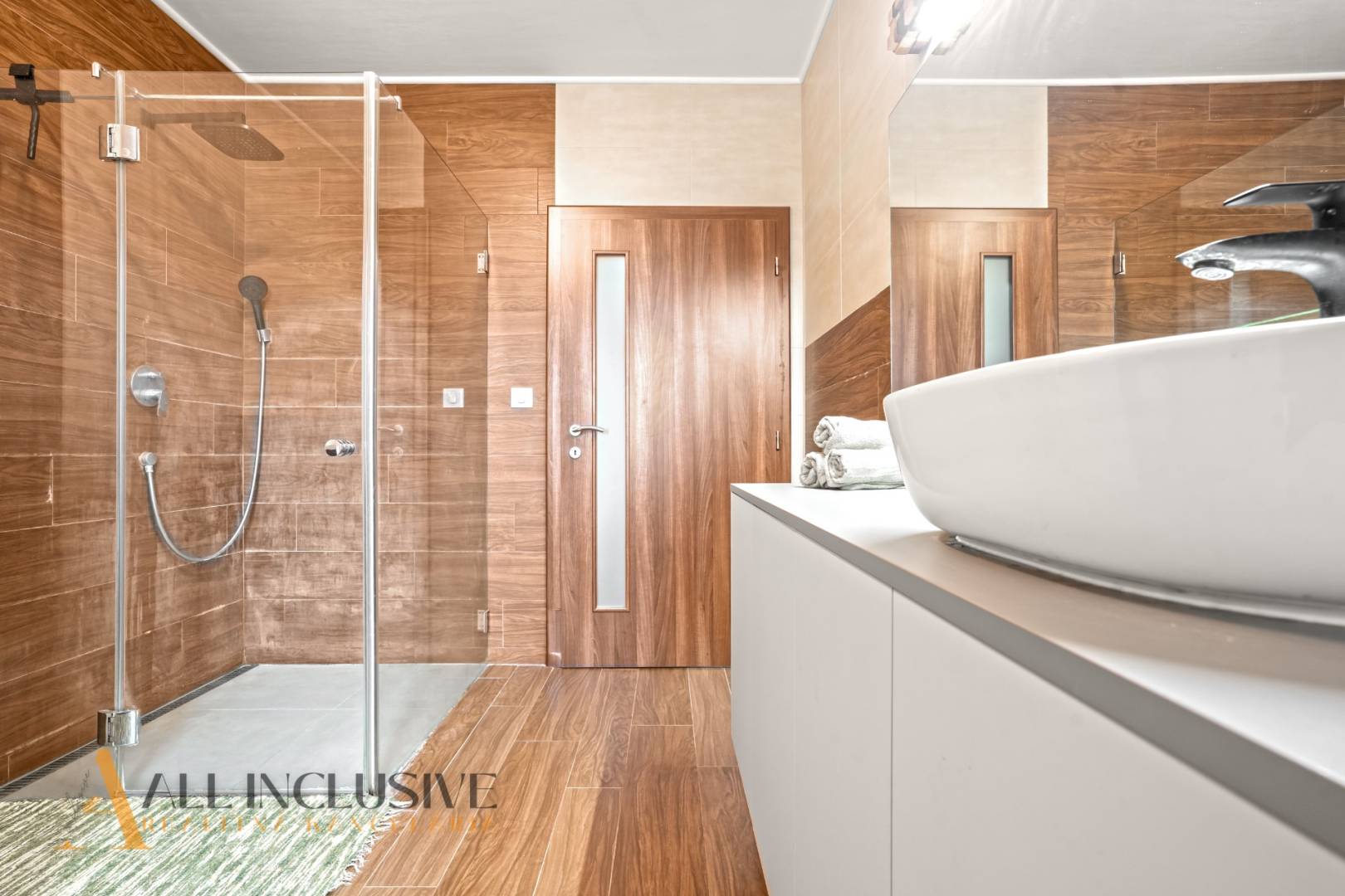 External property image