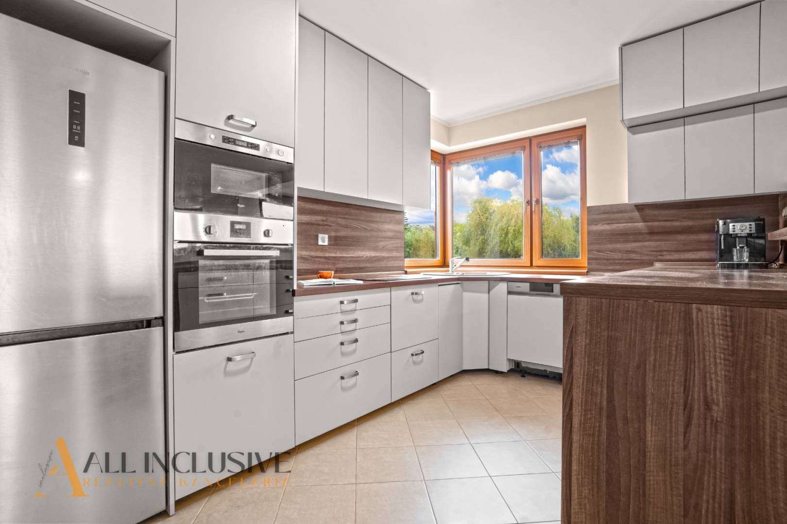 External property image