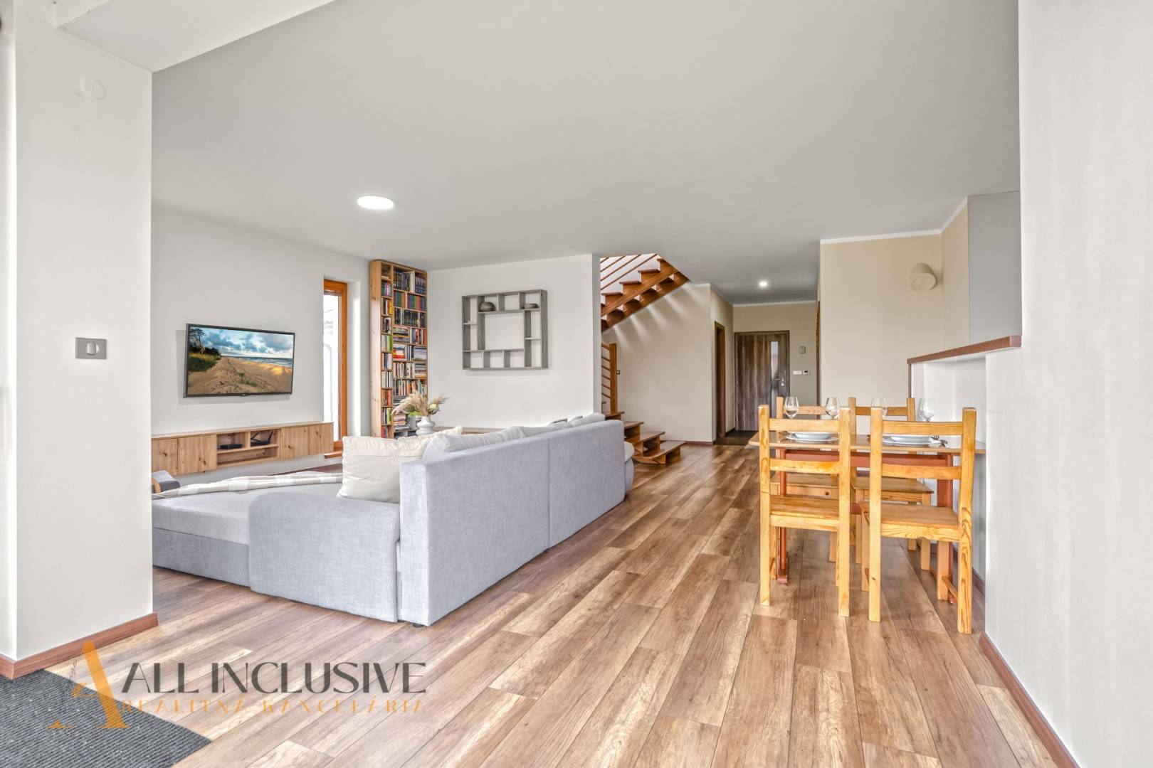 External property image