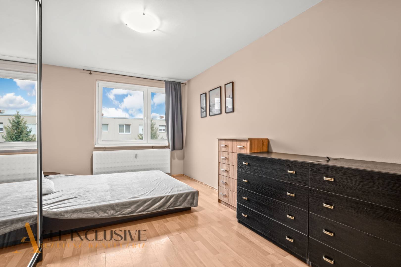 External property image