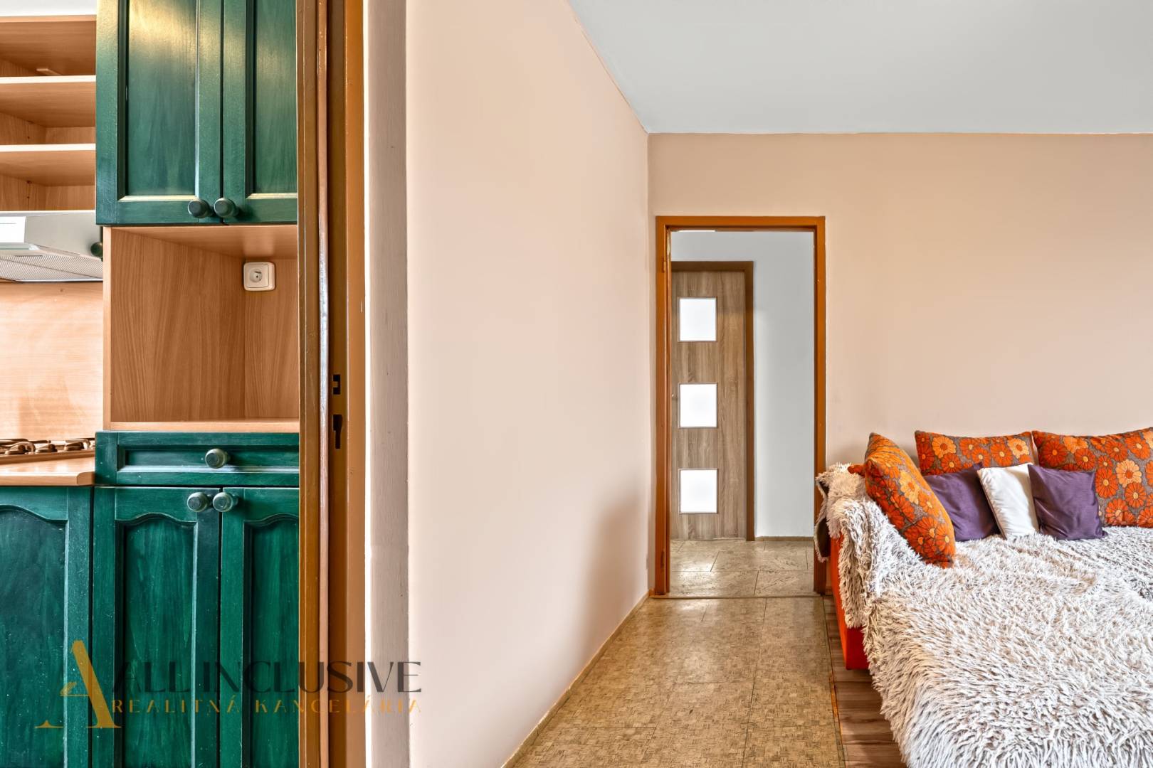 External property image