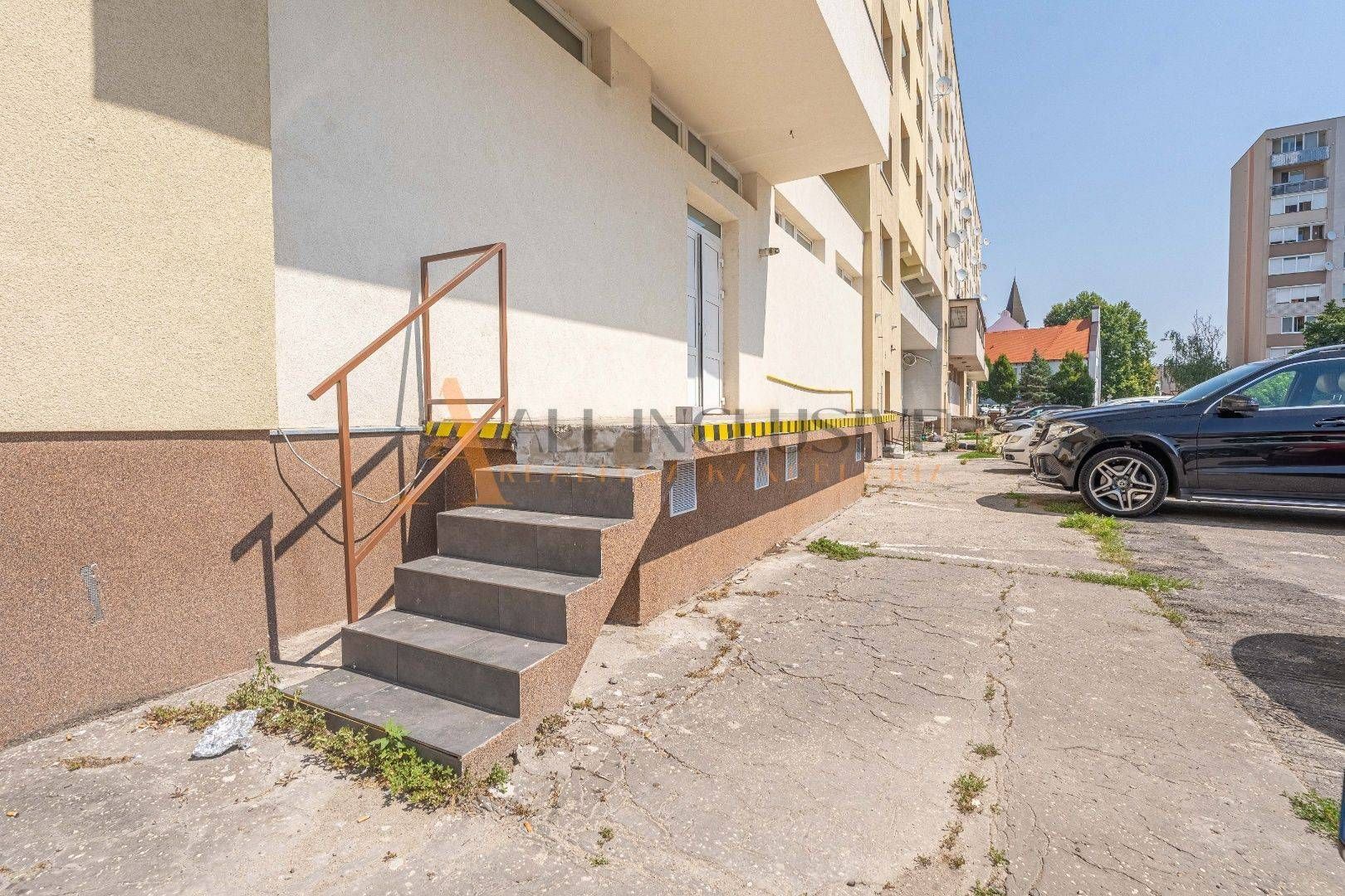 External property image