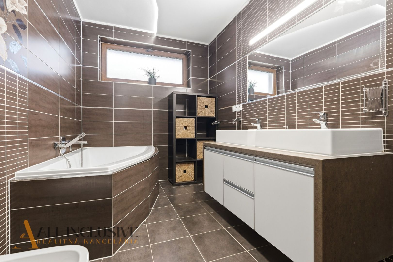 External property image