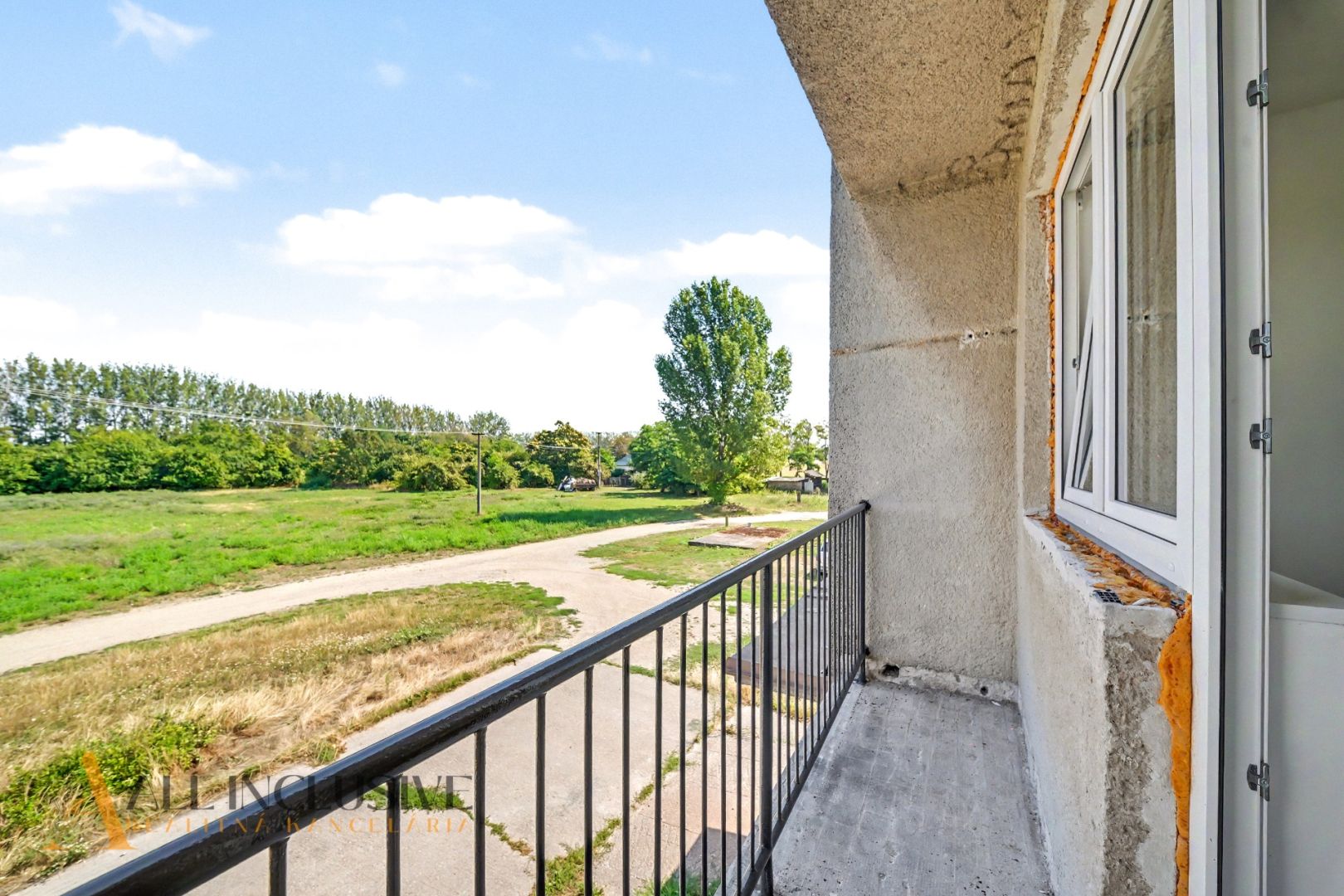 External property image