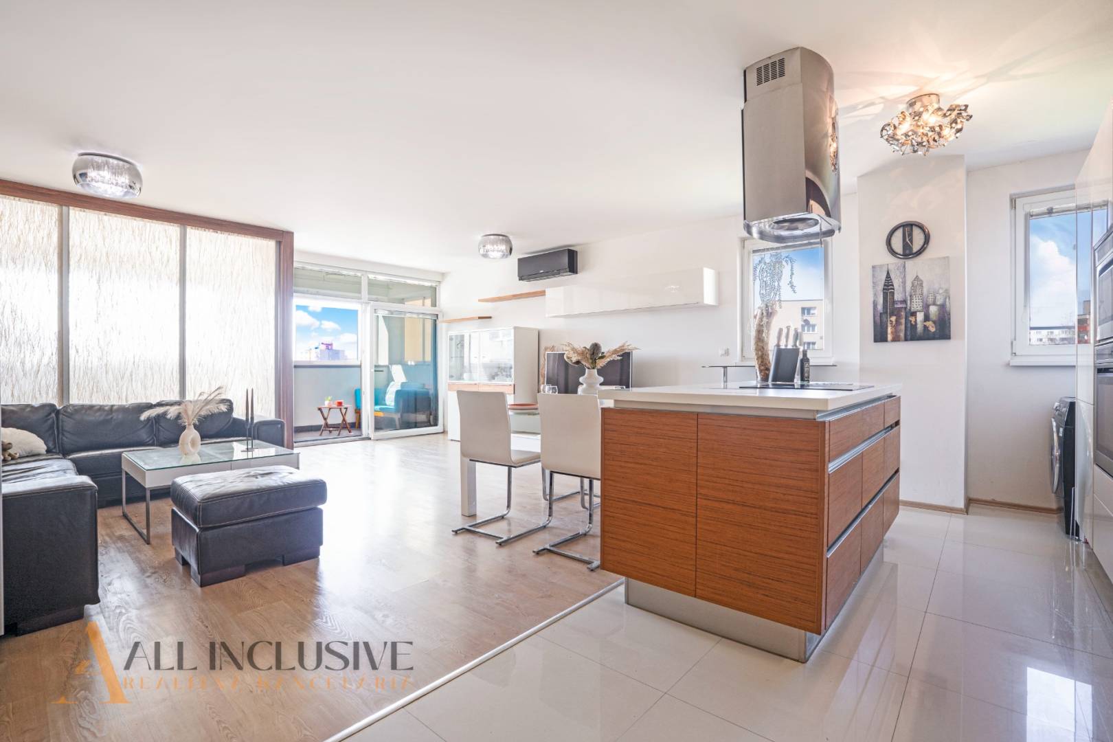 External property image