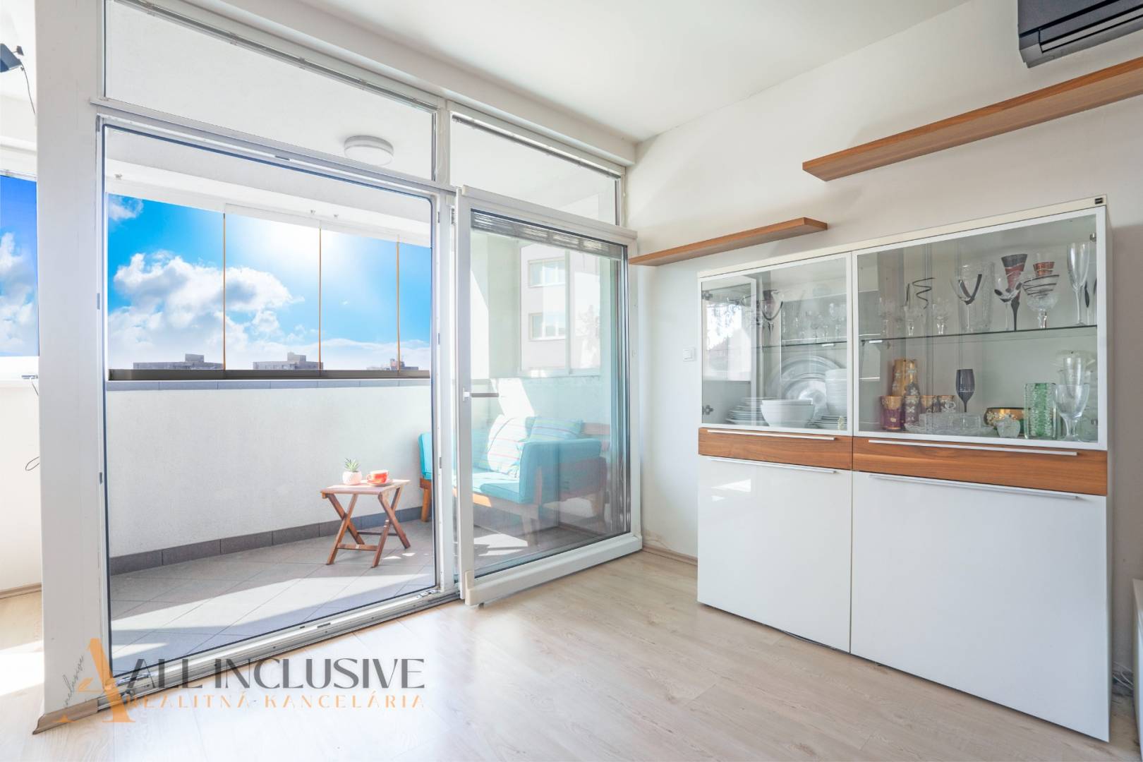 External property image