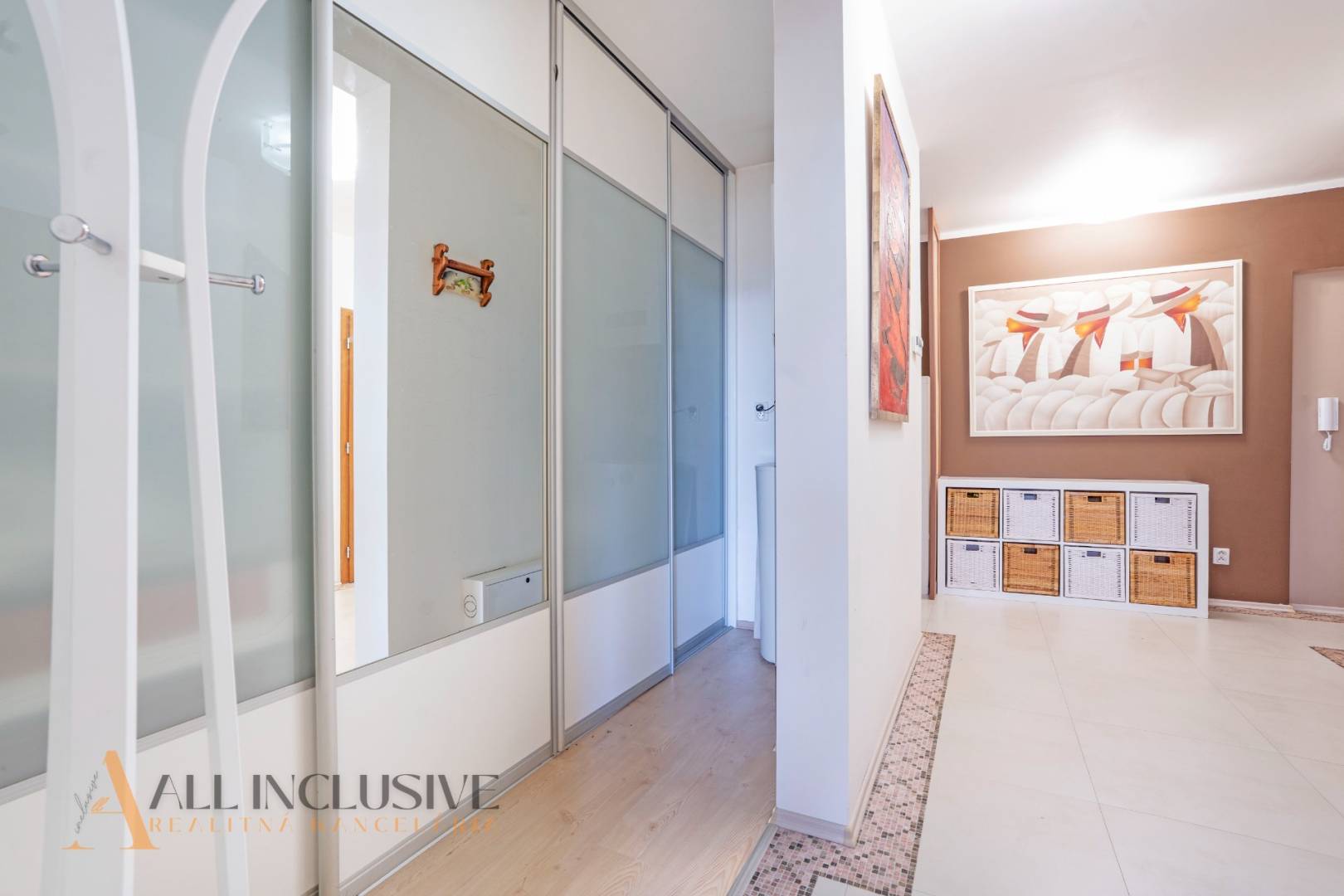 External property image