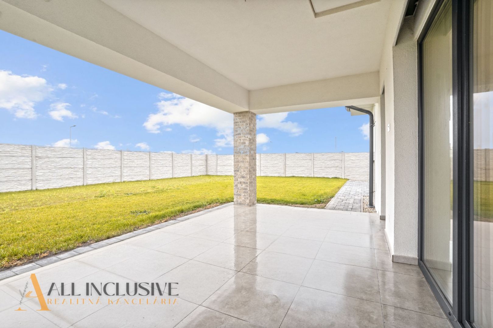 External property image