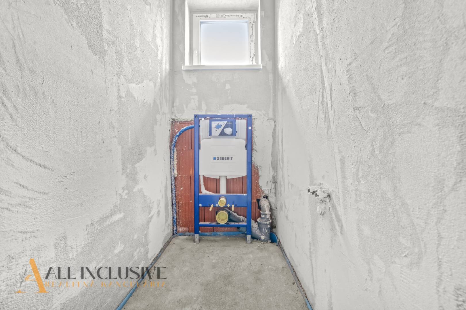 External property image