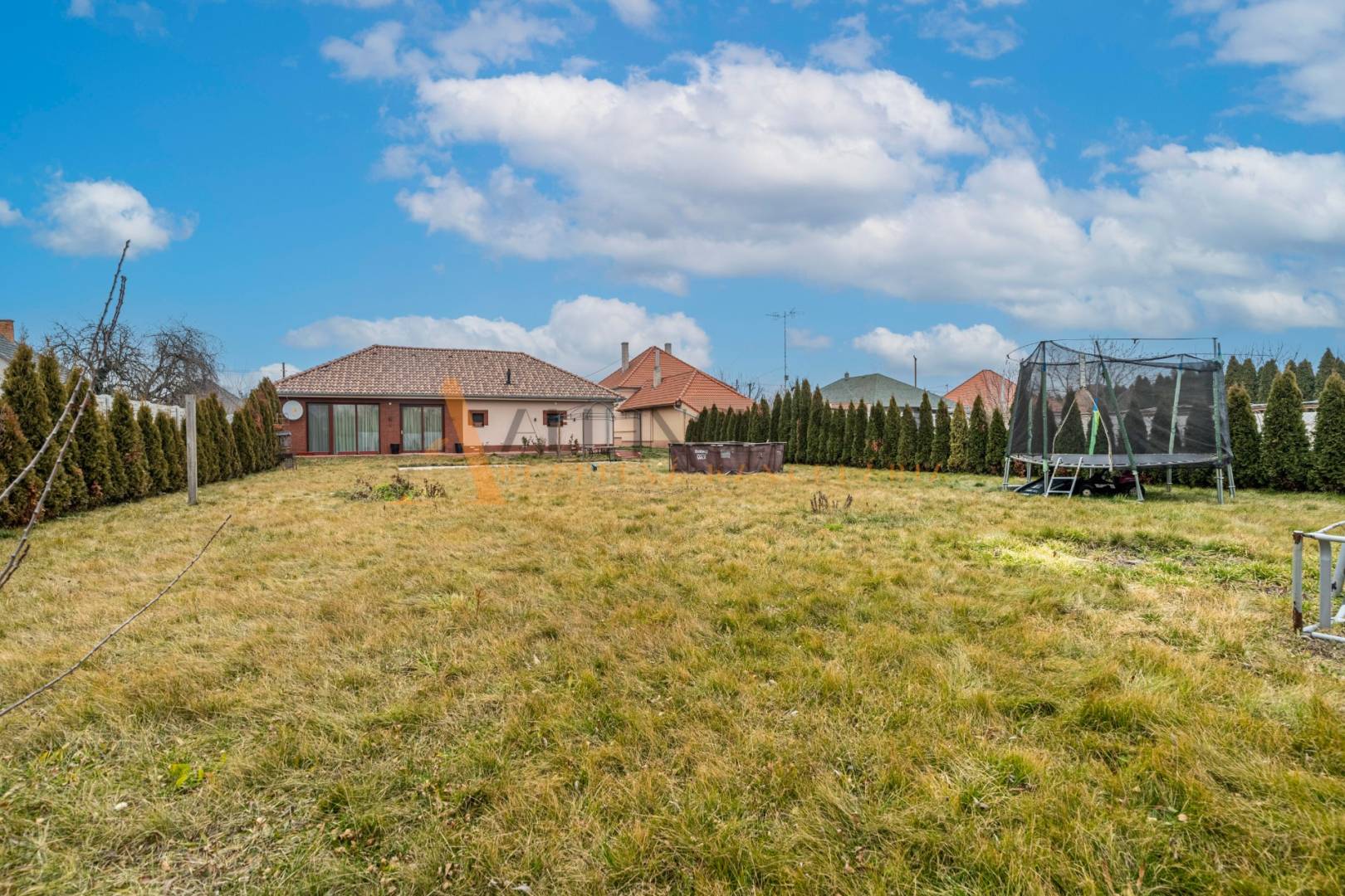 External property image