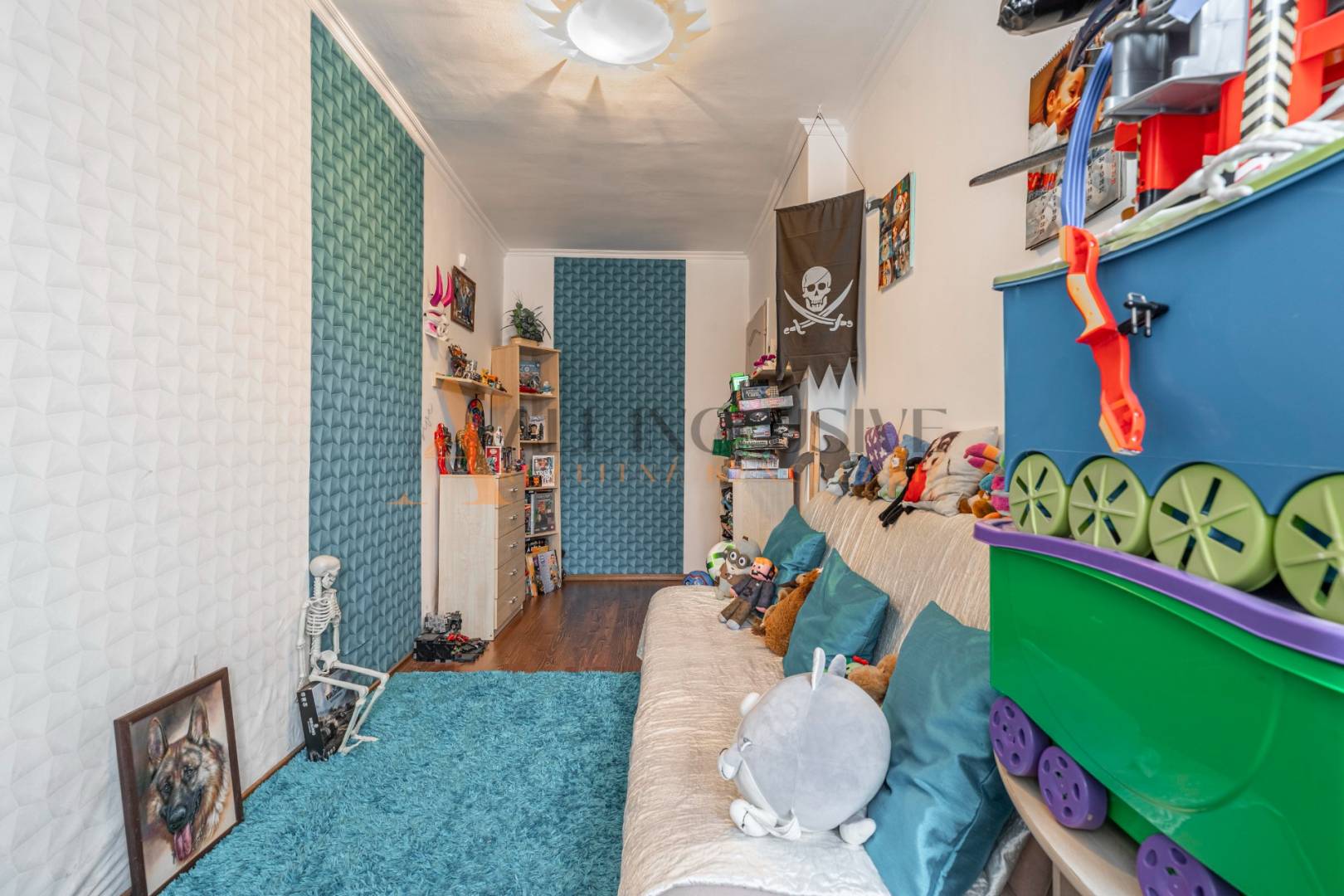 External property image