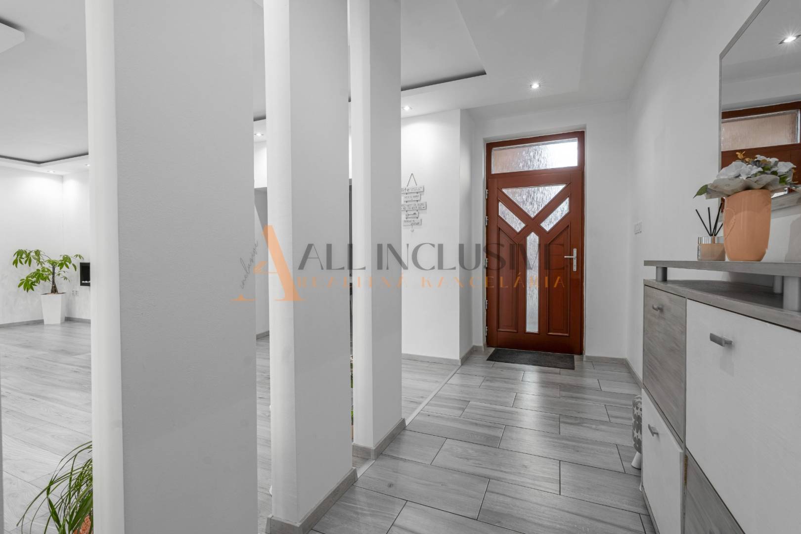 External property image