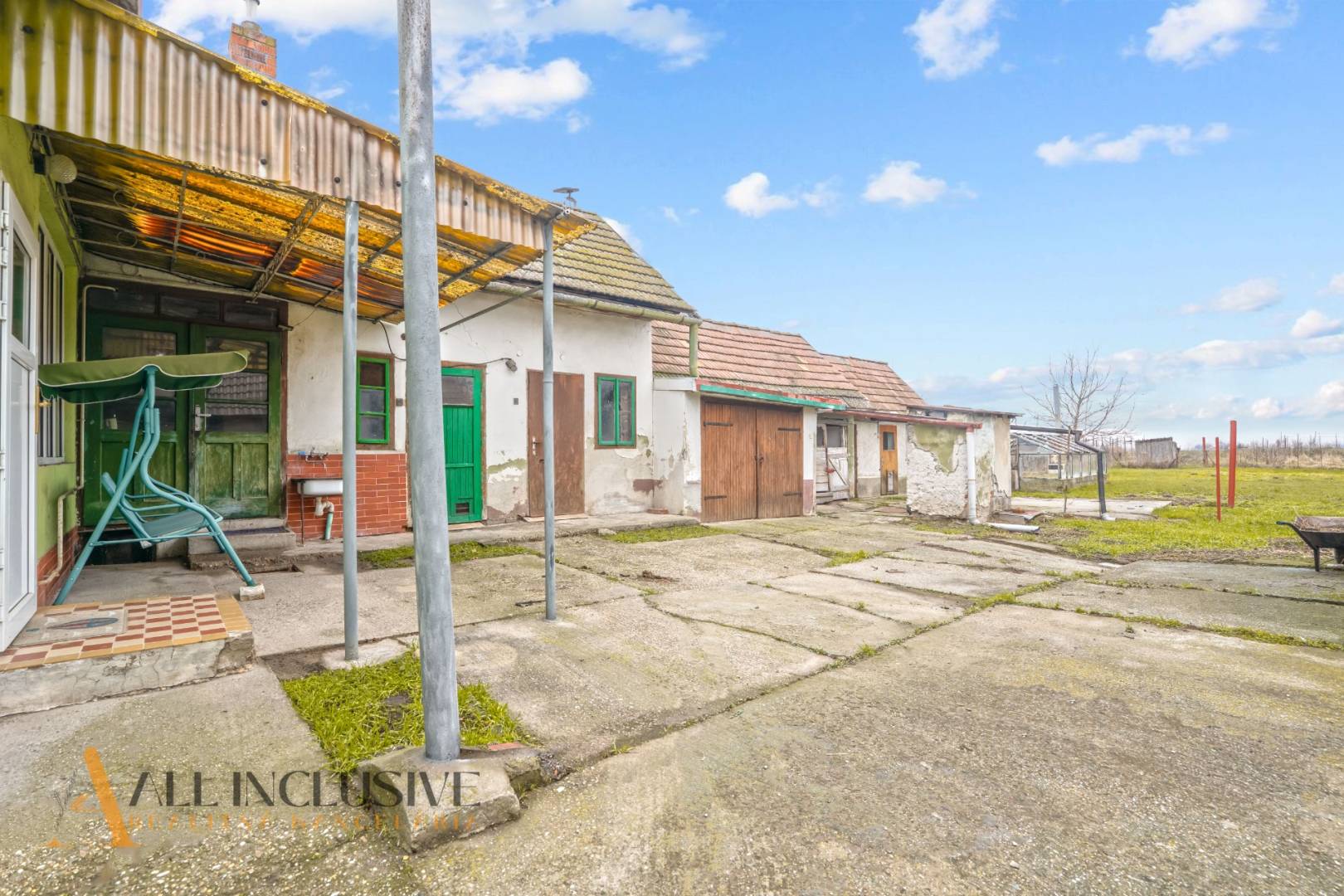 External property image