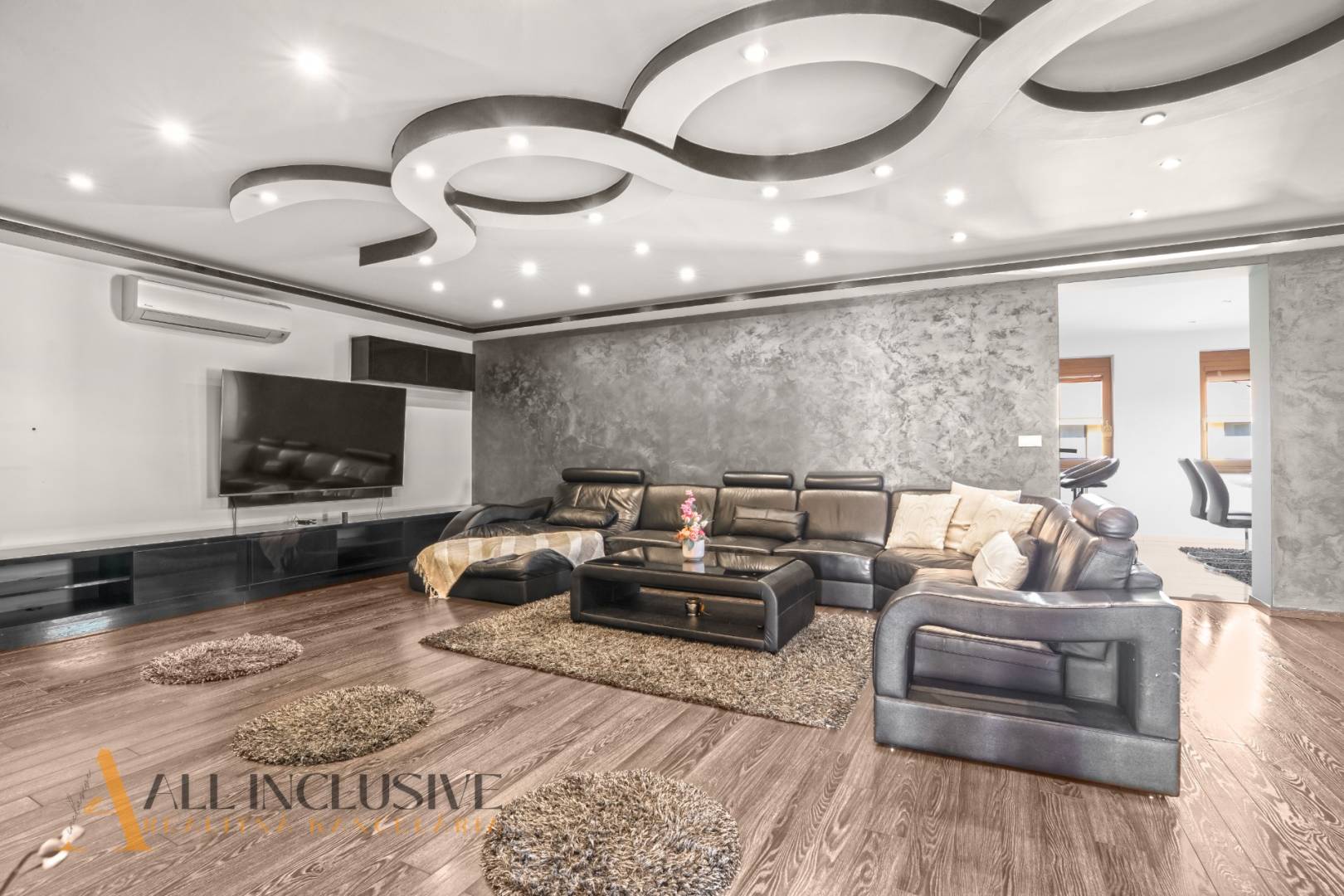 External property image