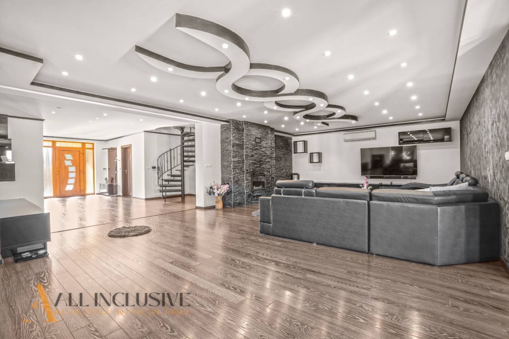 External property image