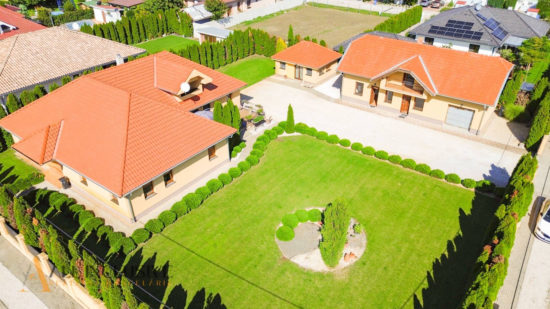 External property image