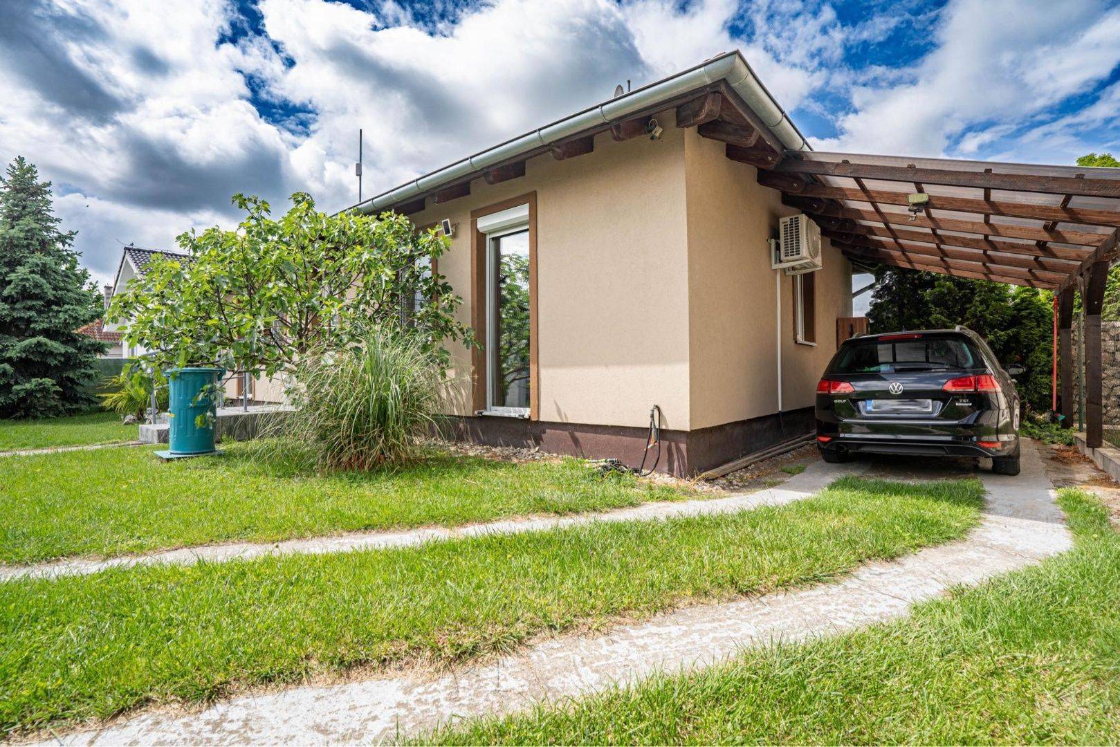 External property image