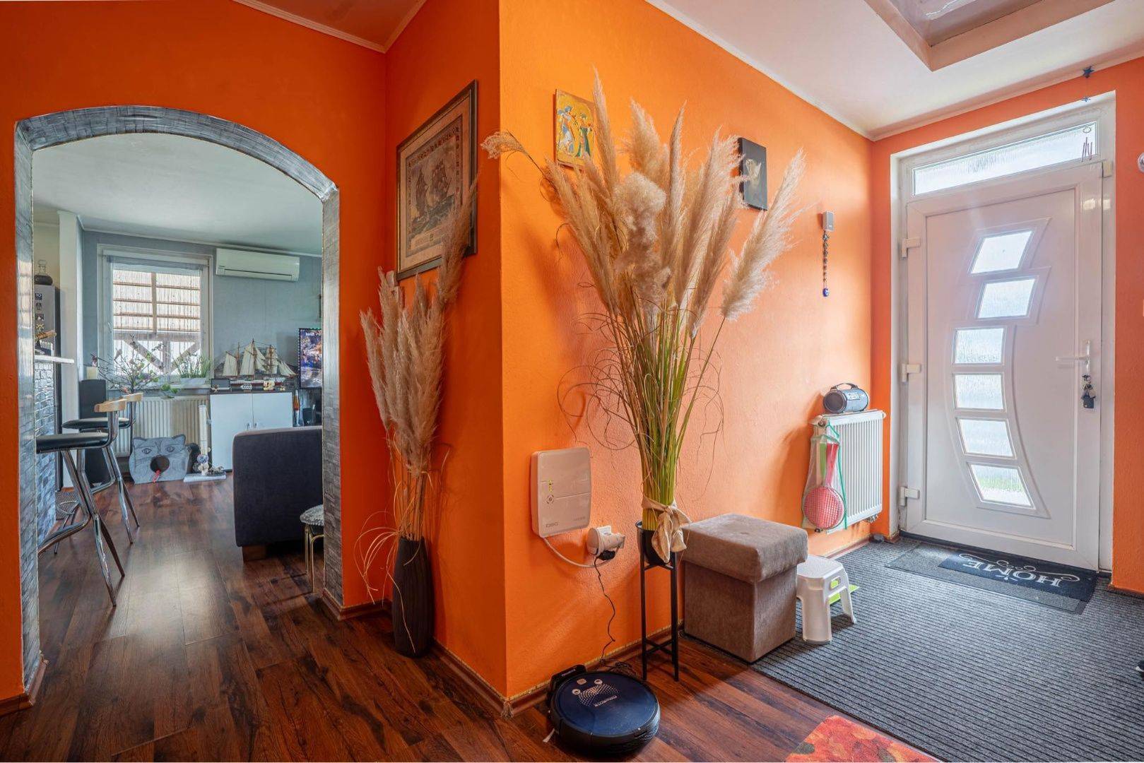 External property image