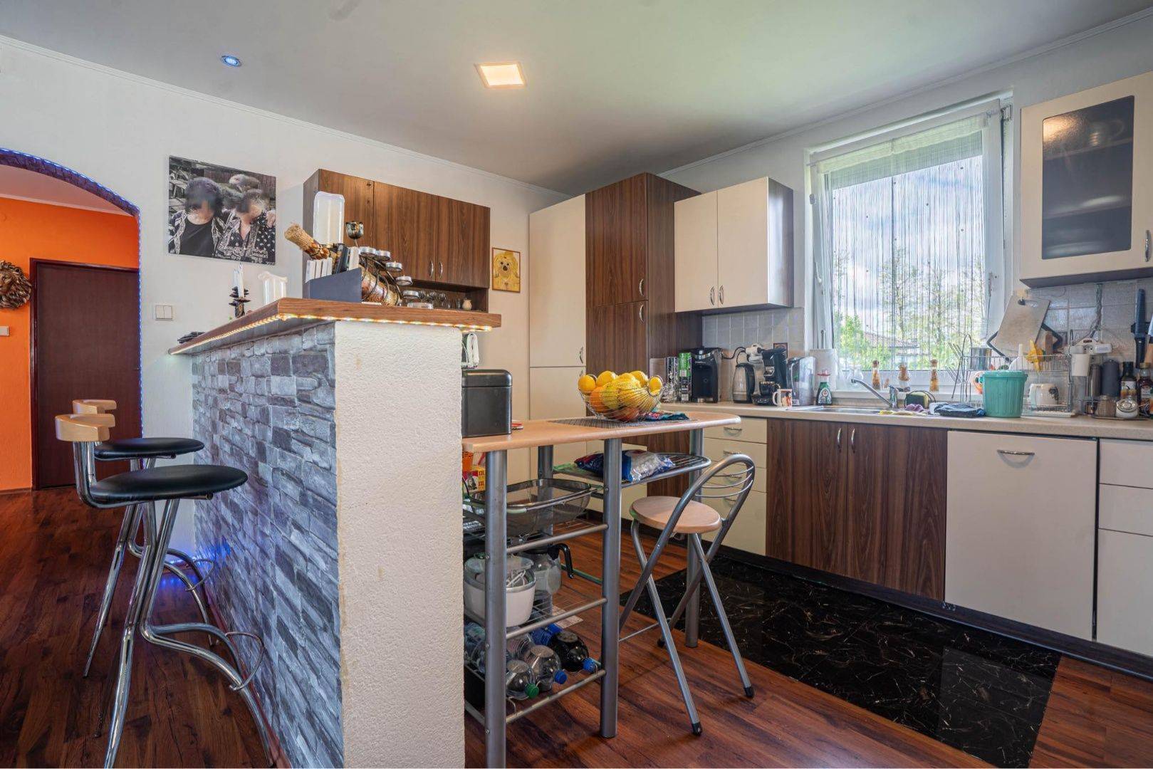 External property image