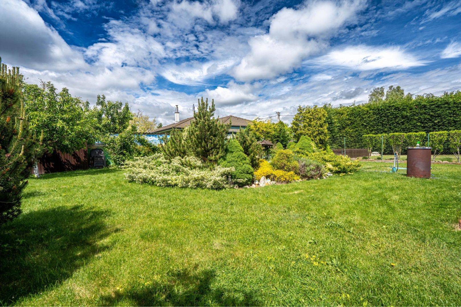 External property image