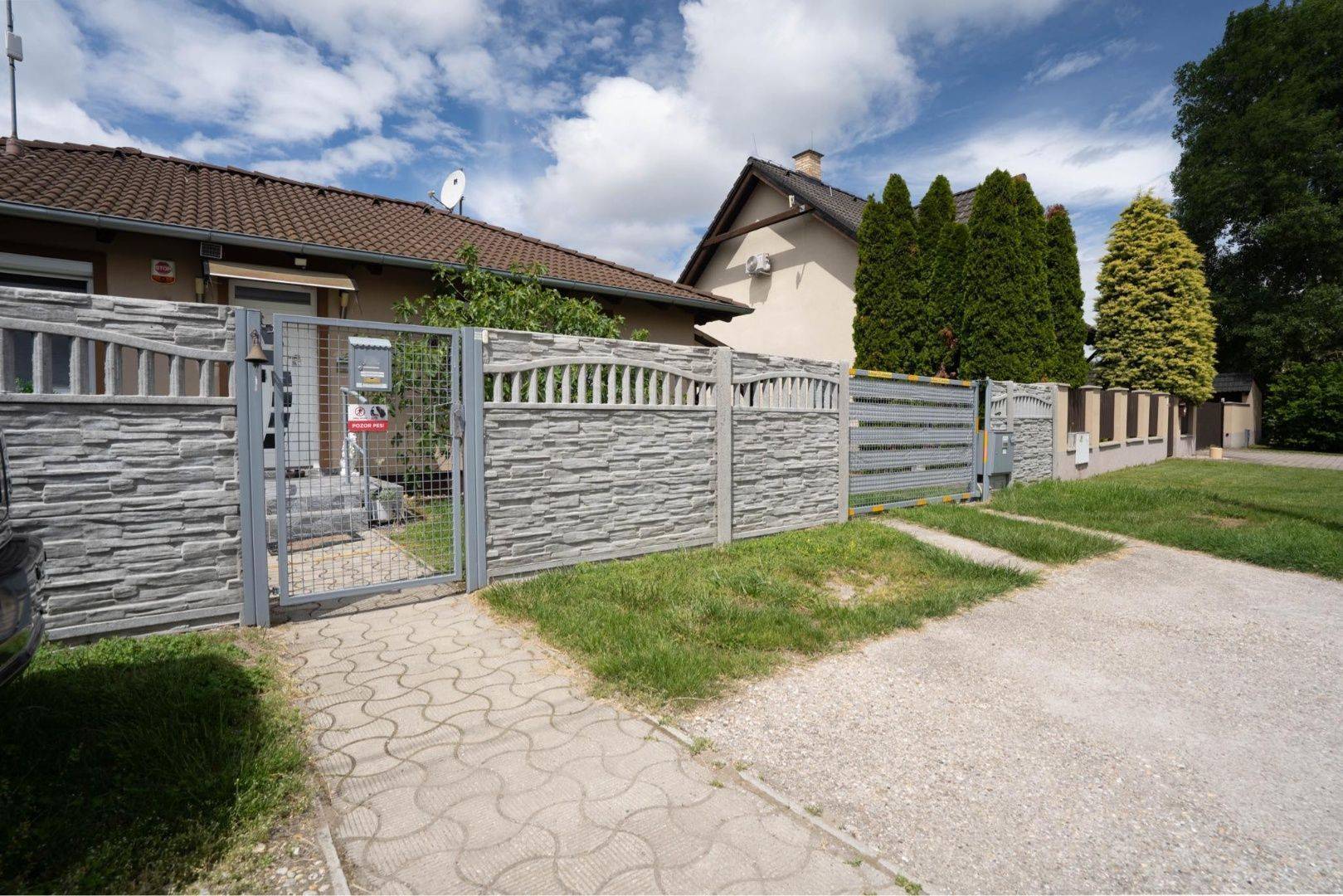 External property image