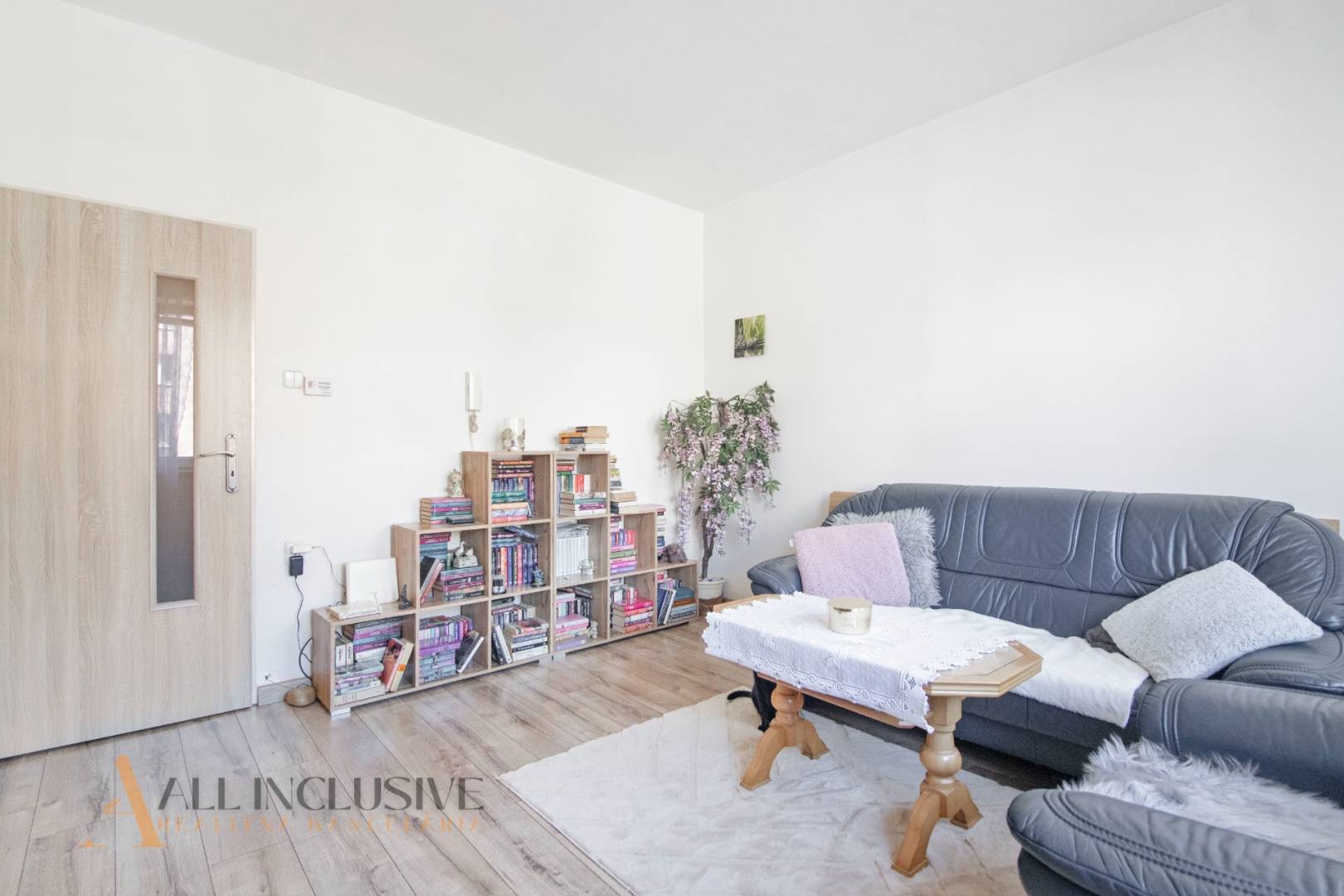 External property image