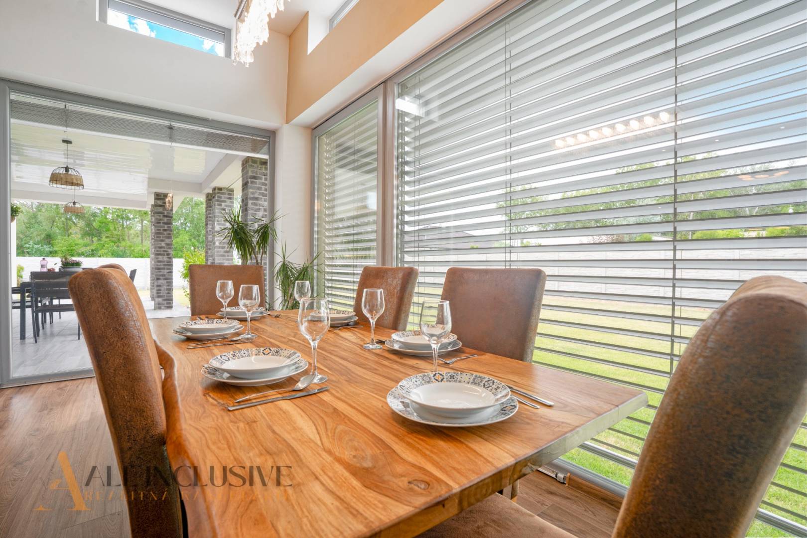 External property image