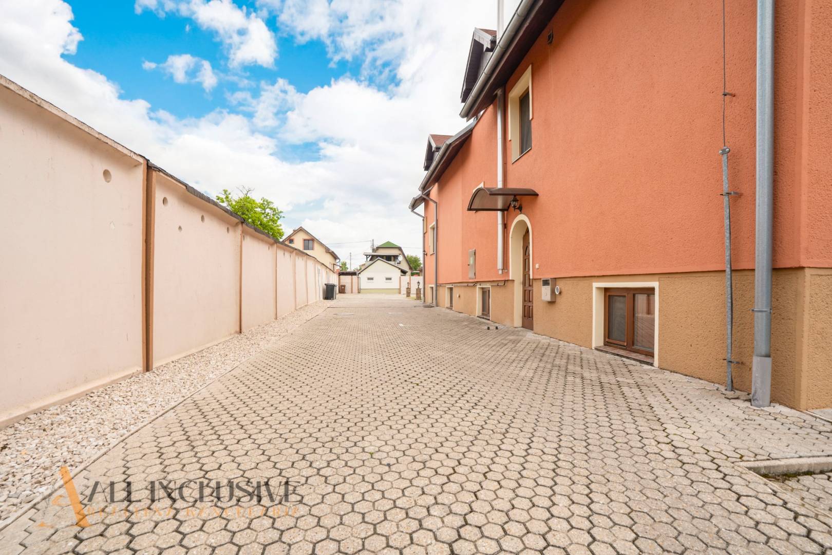 External property image