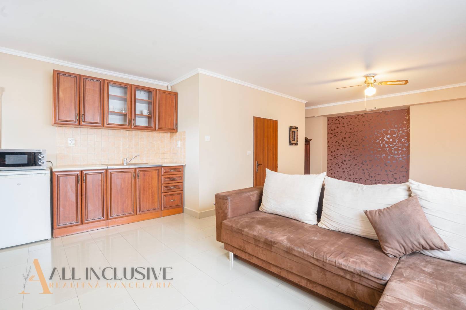 External property image